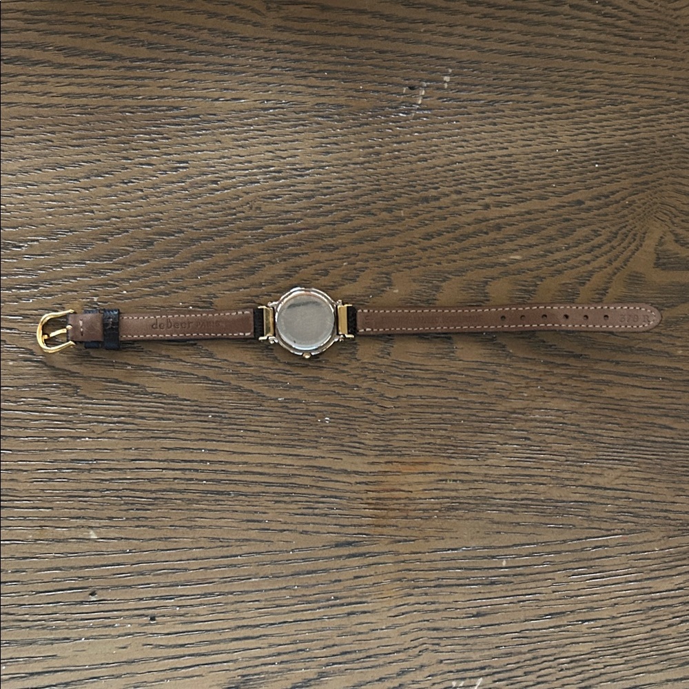 Vintage ROCHAS Paris Woman’s Watch Gold Tone Quartz Leather Band Dress Watch - Picture 7 of 7